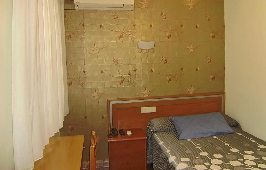 Hostal Miguel Angel Madrid Cameră foto
